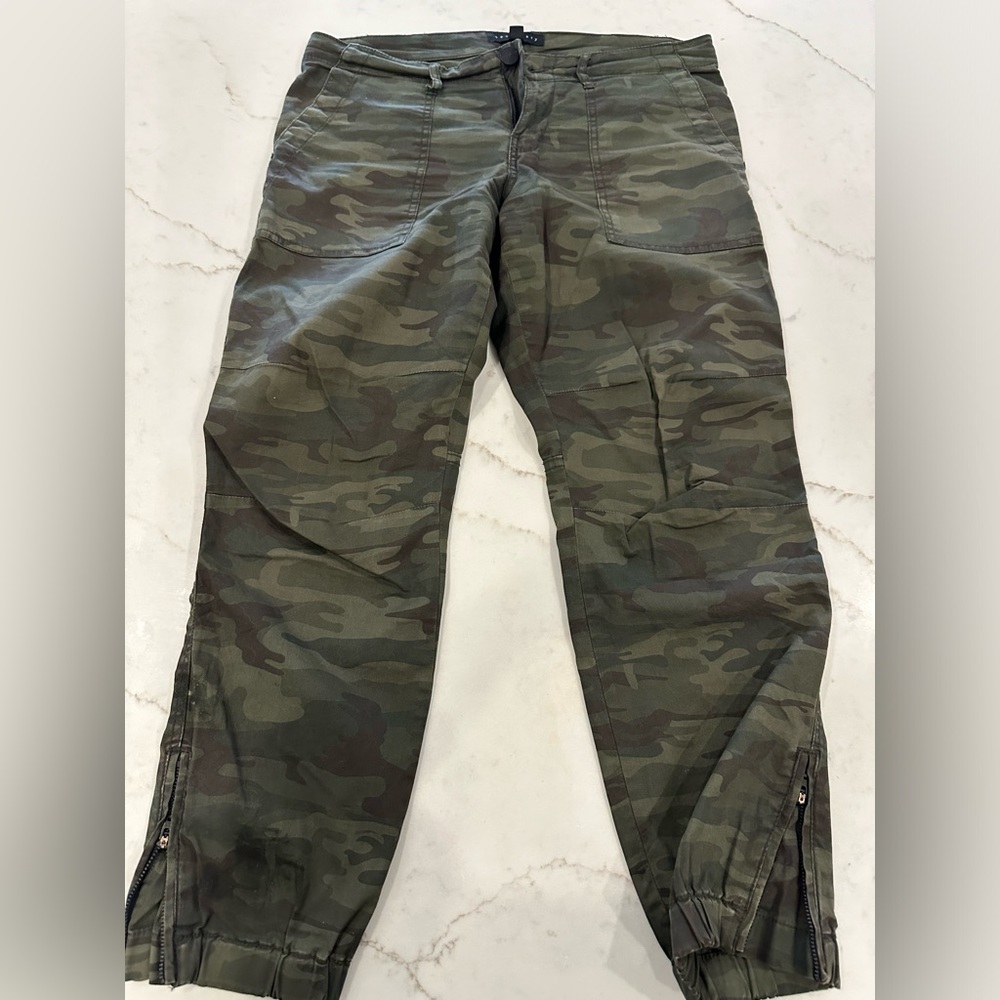Sanctuary Camo-Print Jogger’s